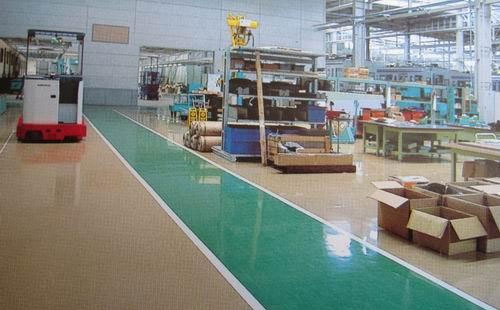 临夏县应该如何预防环氧地坪出现发白的现象